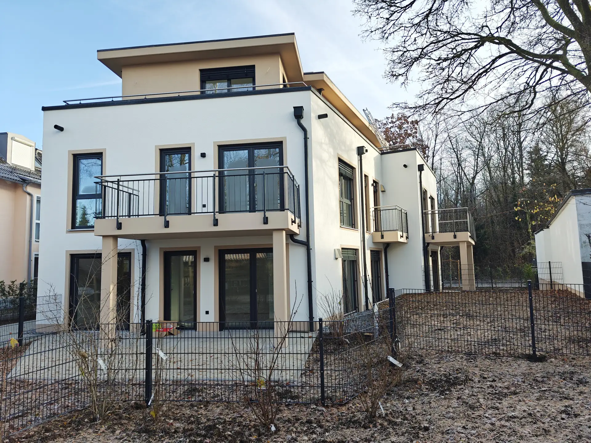 Erstbezug – Helle 2-Zimmer-Gartenwohnung