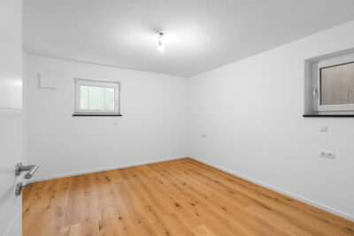 3 Zimmer Erdgeschosswohnung mit Garten inkl. Einbauküche - Thannberg/Deggendorf (2400)