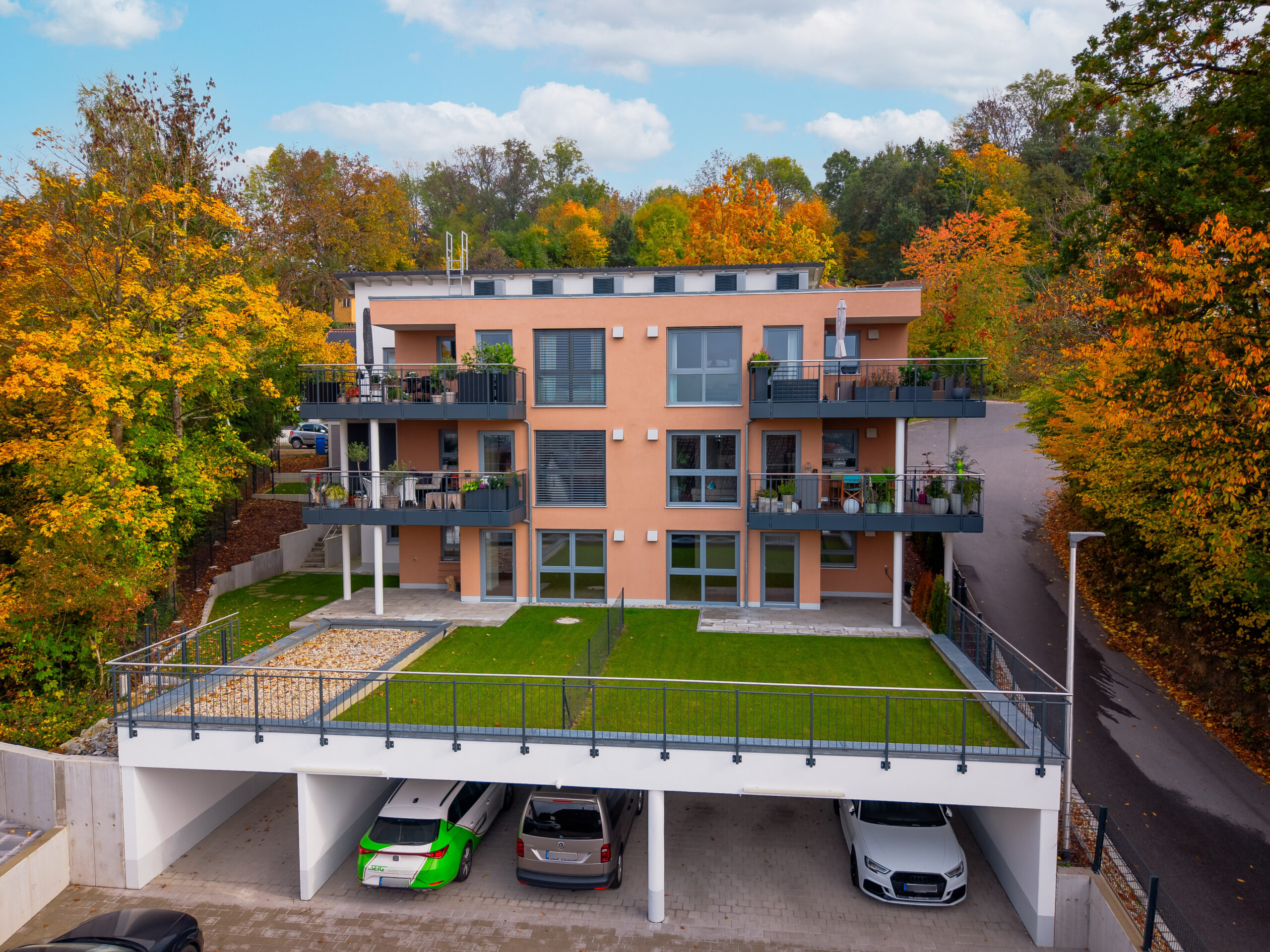 3 Zimmer Erdgeschosswohnung mit Garten inkl. Einbauküche
