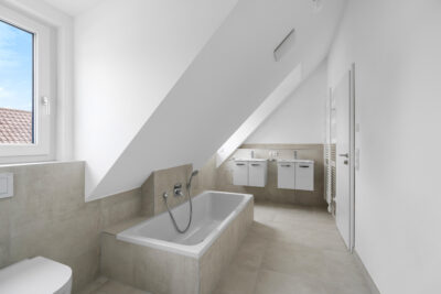 Domblick – Wunderschöne Dachgeschosswohnung - HQ_ESMedia (30 von 45) (2368)