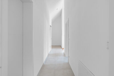 Domblick – Wunderschöne Dachgeschosswohnung - Siebenbürgener Straße (2370)